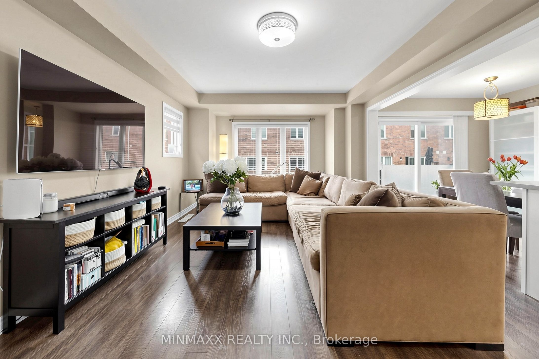 30 Dredge Court