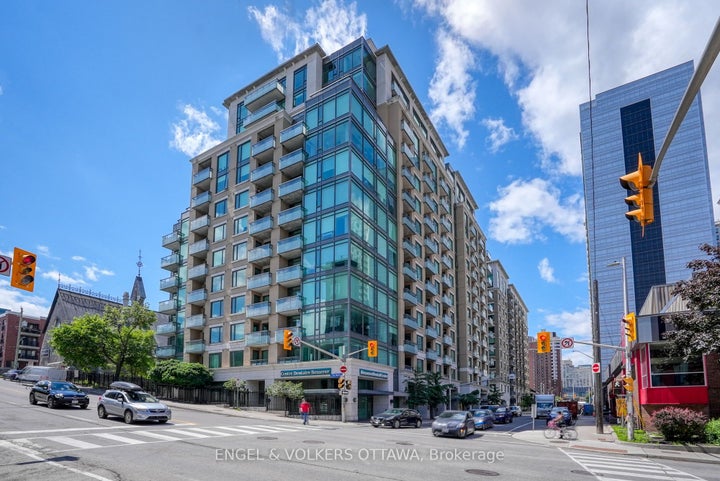 Photo 1 of 33 — 238 Besserer Street 811, Lower Town - Sandy Hill, ON K1N 6B1
