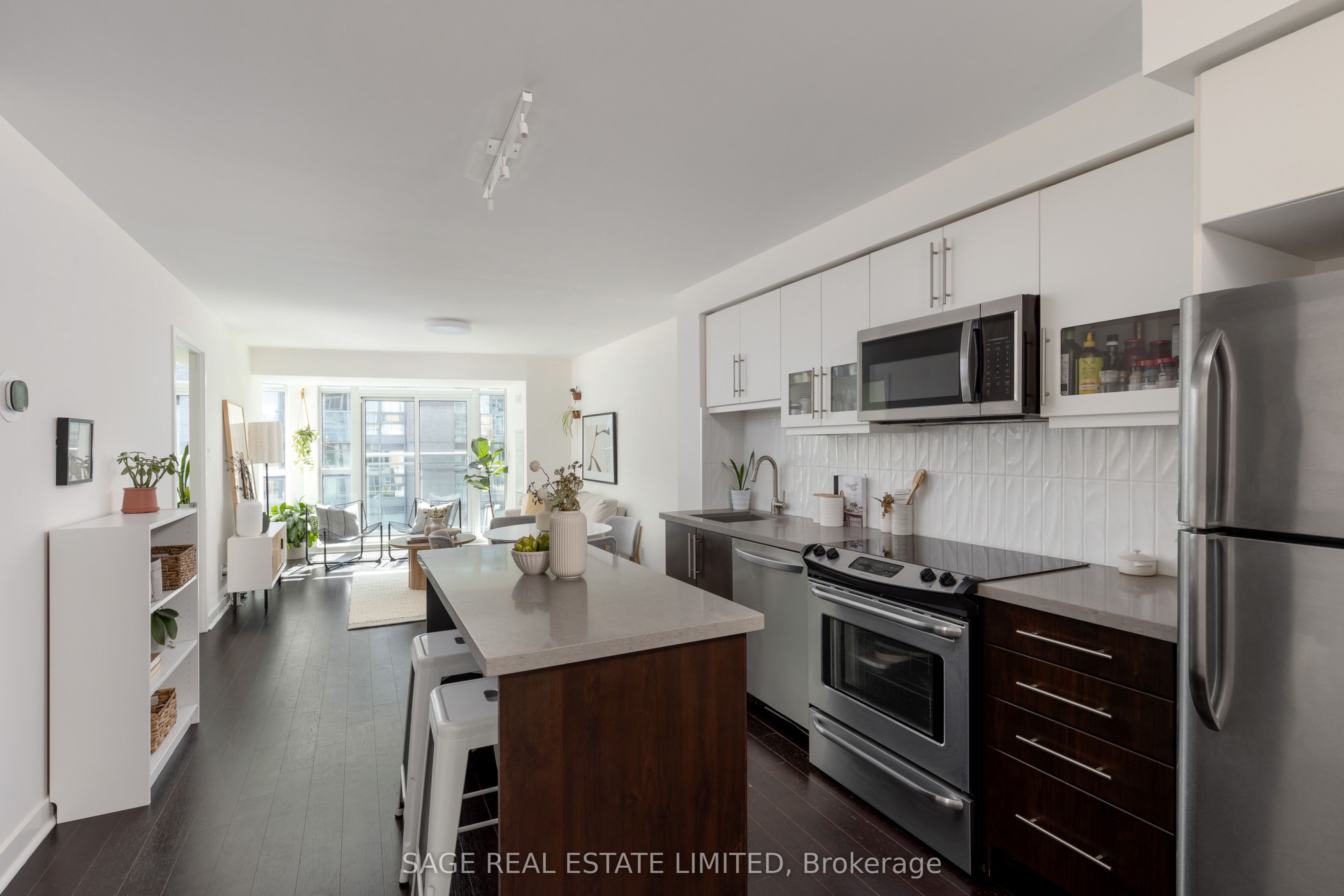 1169 Queen Street W 419