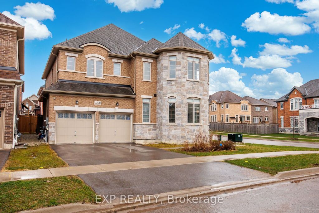 Photo of 2300 Lozenby Street, Innisfil, ON L9S 0M8 (MLS # N12734502)