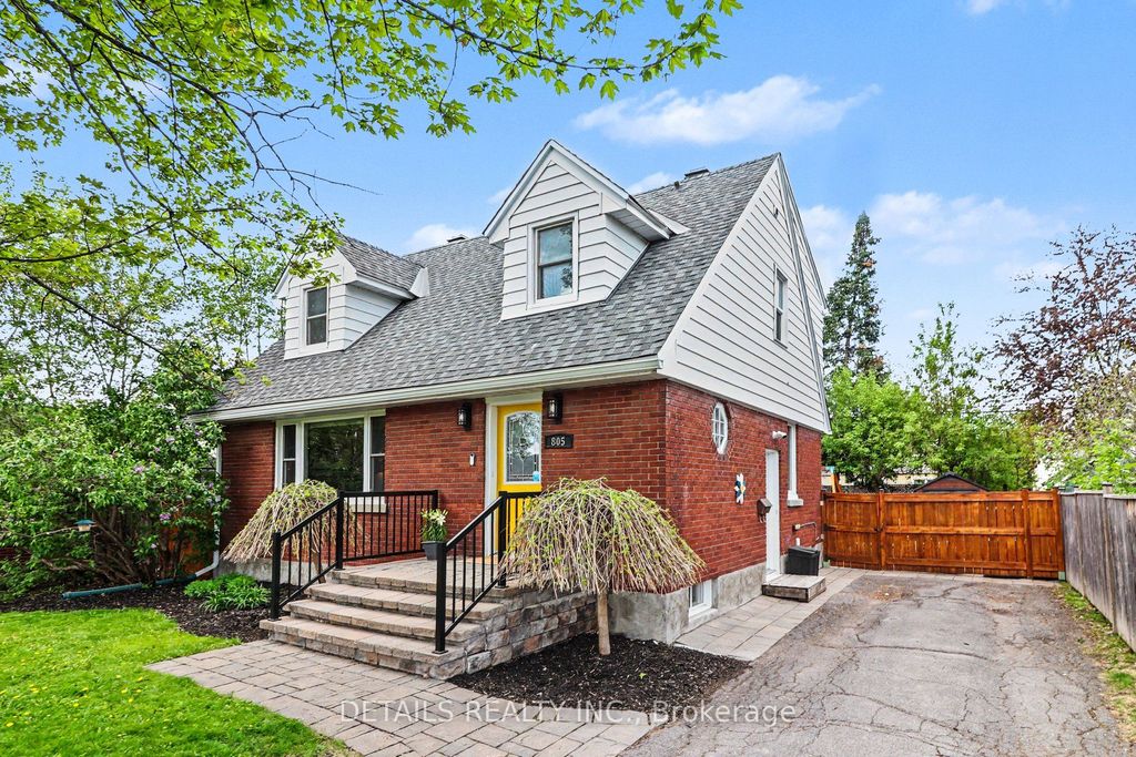 Photo of 805 Smyth Road, Elmvale Acres and Area, ON K1G 1P2 (MLS # X13164640)