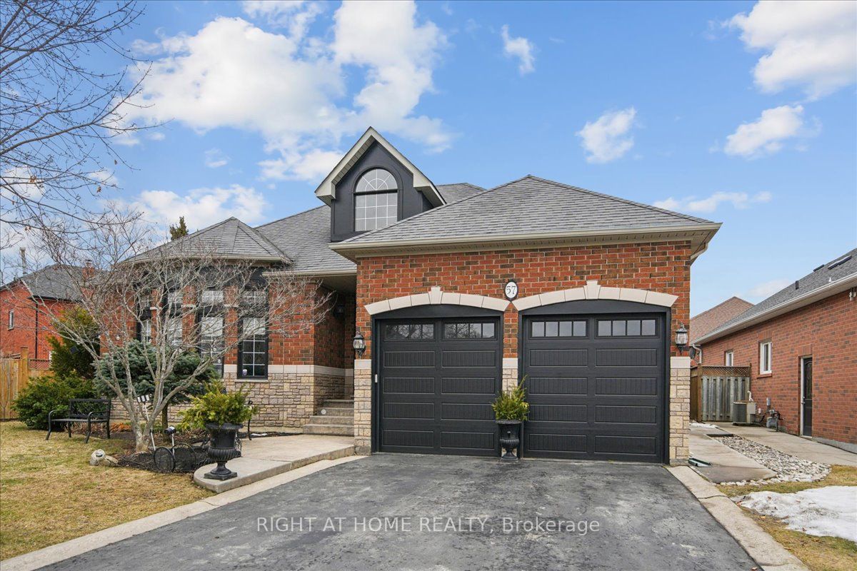 57 Kirkwood Crescent