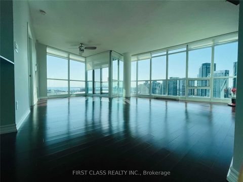 231 Fort York Boulevard 2004 Toronto ON M5V 1B2