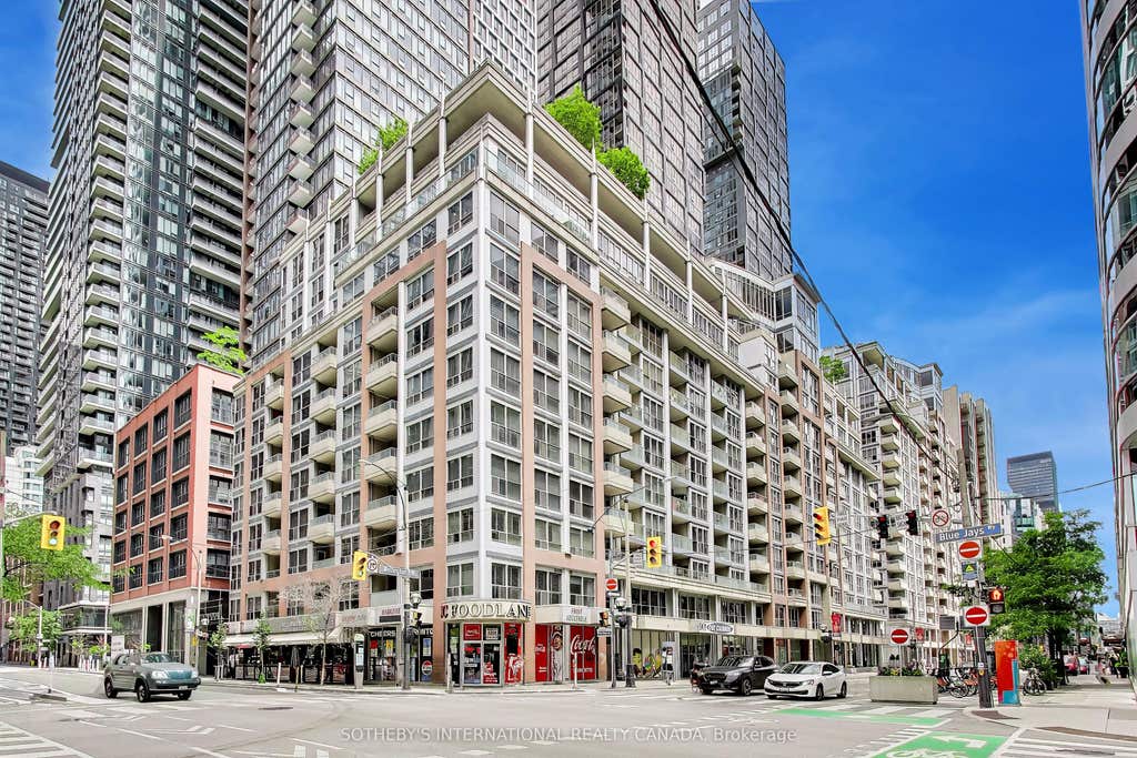 Photo of 270 Wellington Street W #1005, Toronto, ON M5V 3P5 (MLS # C13466572)
