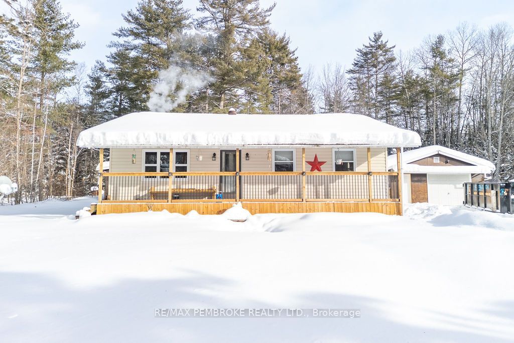 Photo of 40460 17 Highway, Head, Clara and Maria, ON K0J 2K0 (MLS # X12719012)