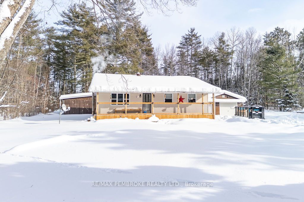 Photo of 40460 17 Highway, Head, Clara and Maria, ON K0J 2K0 (MLS # X12719012)