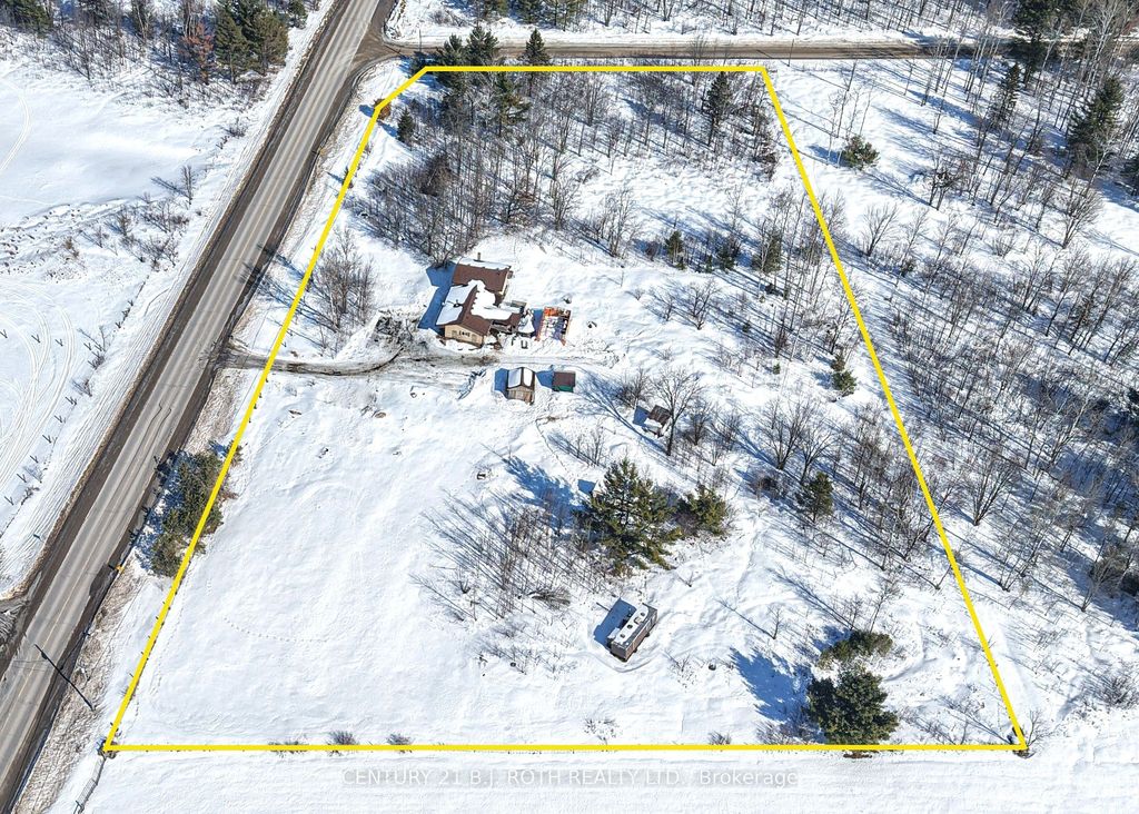 Photo of 374 Monck Road, Kawartha Lakes, ON L0K 1W0 (MLS # X12863722)
