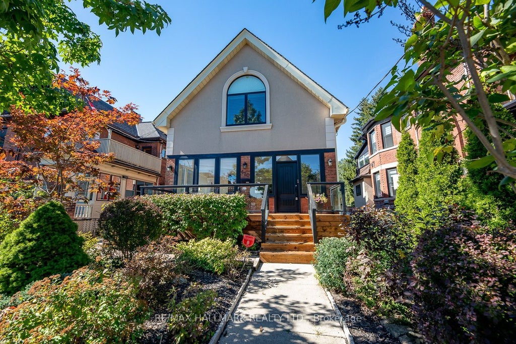 Photo of 620 Indian Road, Toronto, ON M6P 2C6 (MLS # W13874780)