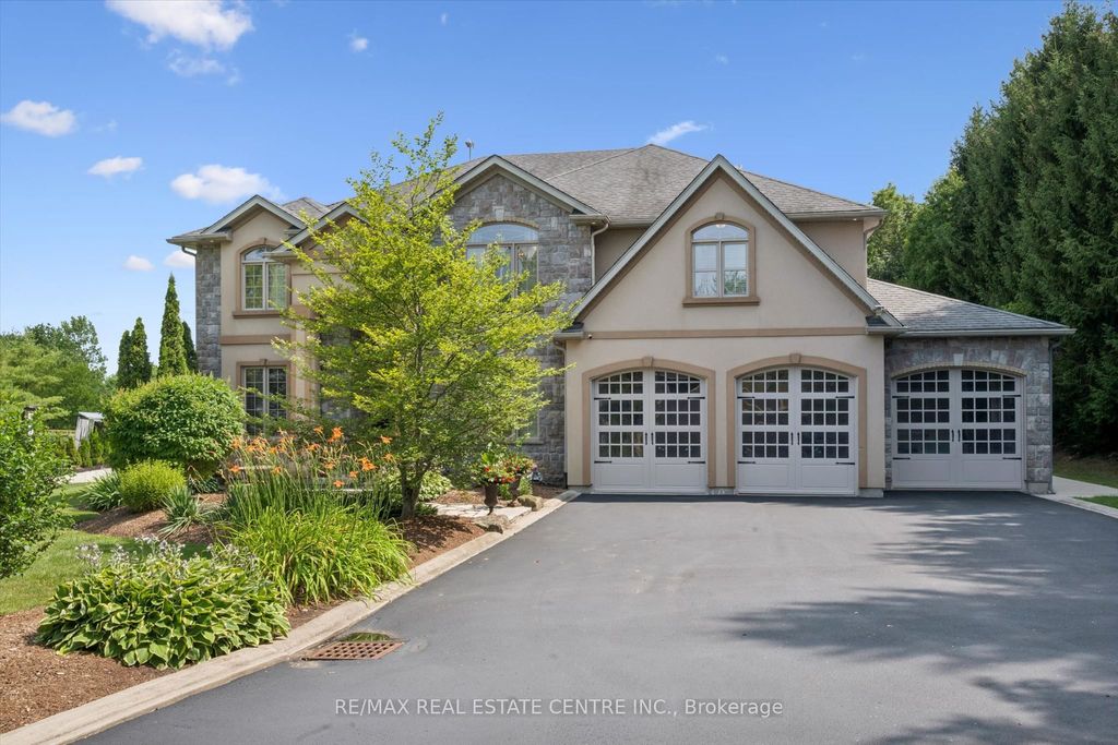 Photo of 332 Scenic Drive, Saint George, ON N0E 1N0 (MLS # X13598166)
