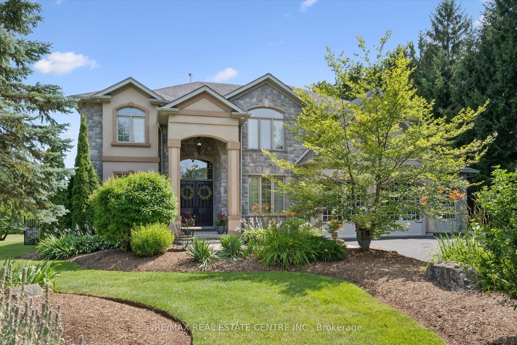 Photo of 332 Scenic Drive, Saint George, ON N0E 1N0 (MLS # X13598166)