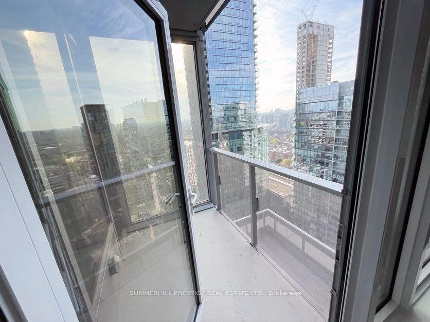 11 Yorkville Avenue 2503