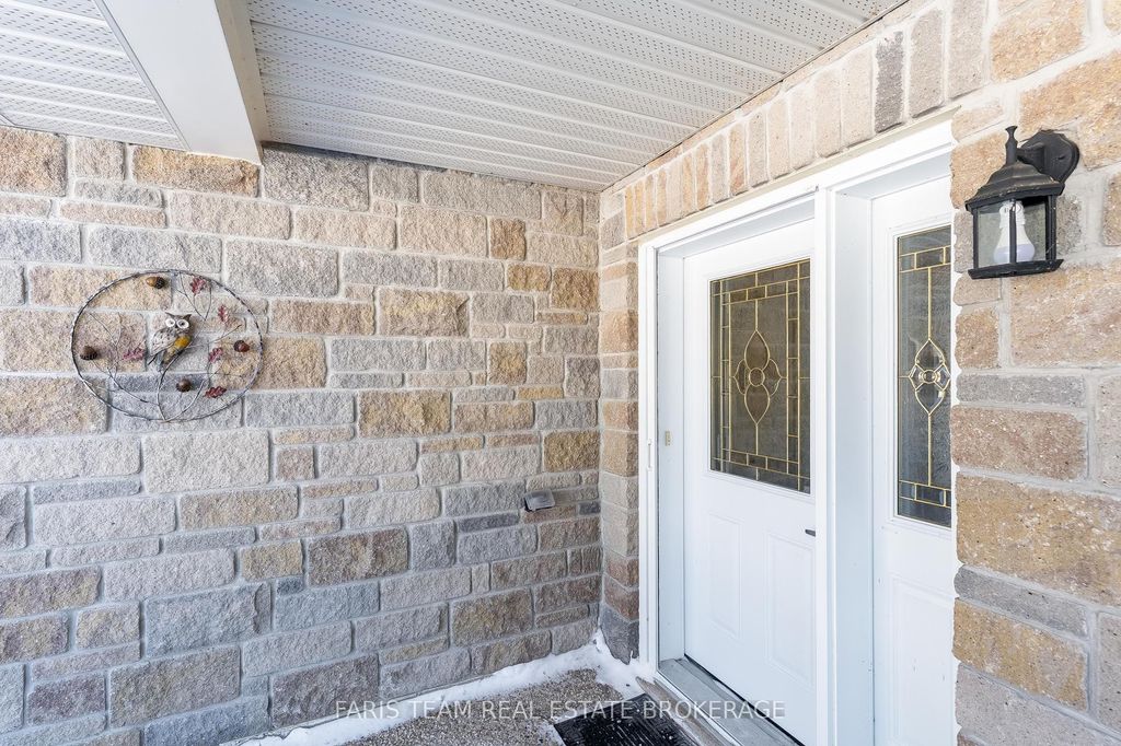 Photo of 189 Greenway Drive, Wasaga Beach, ON L9Z 0E6 (MLS # S12802252)