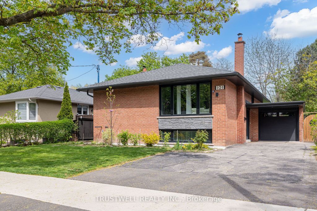 Photo of 101 Wincott Drive, Toronto, ON M9R 2P5 (MLS # W12351034)