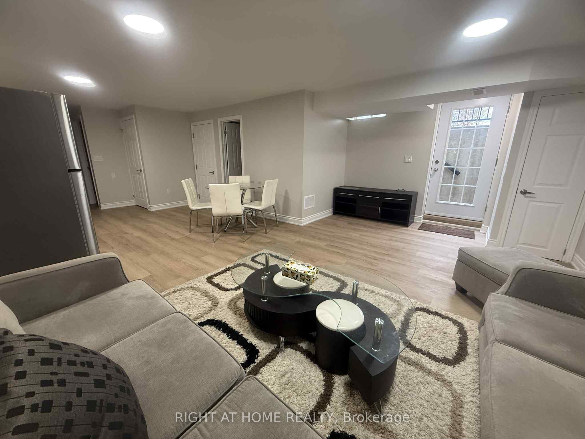 5218 Palmetto Place Basement