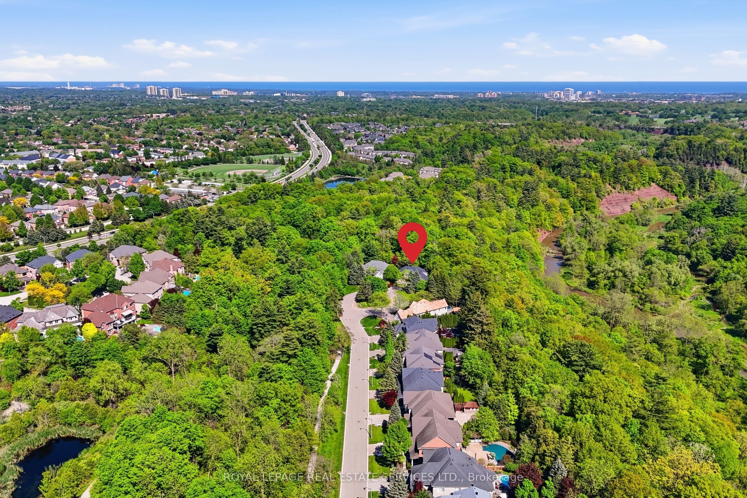 1227 Riverbank Way