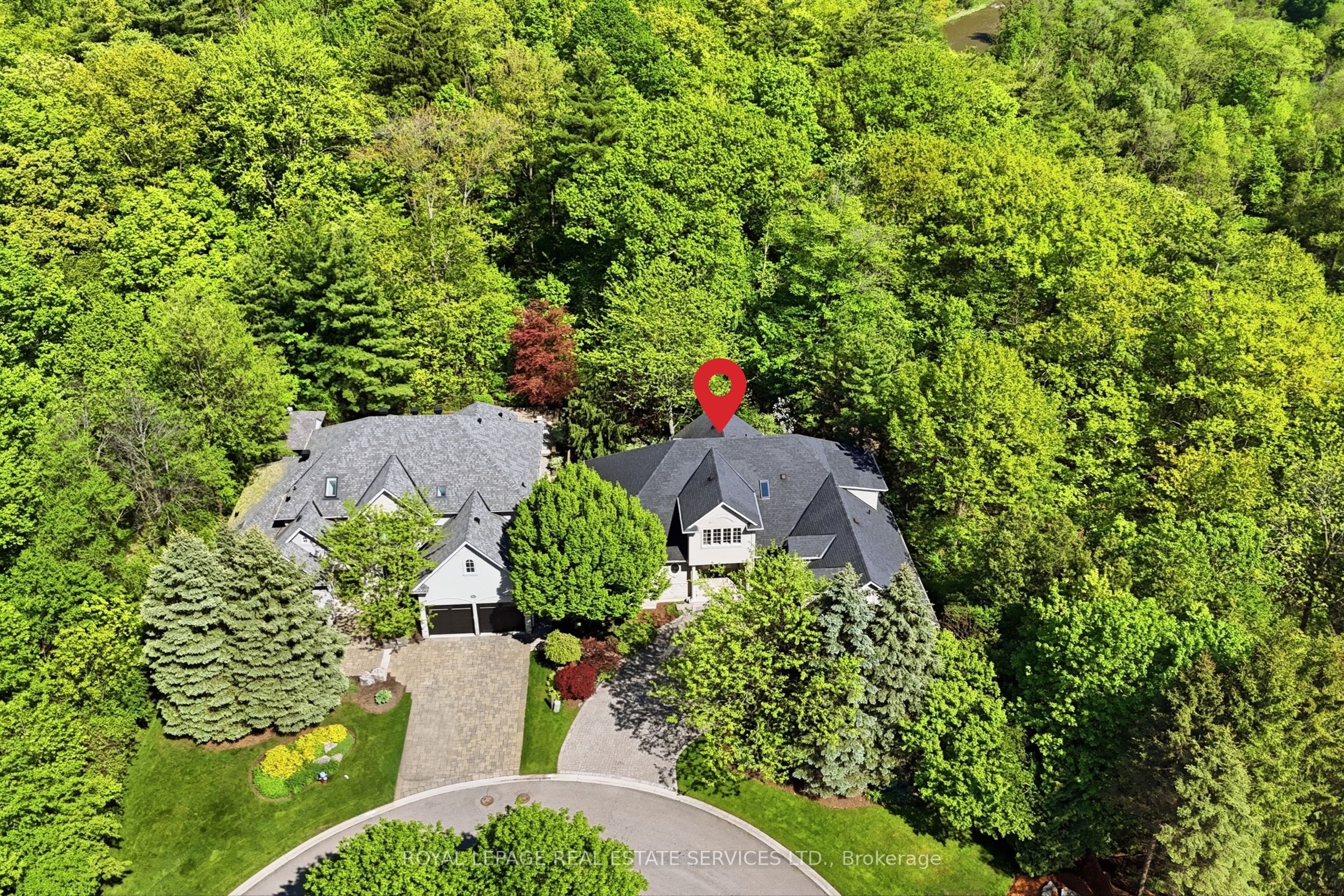 1227 Riverbank Way