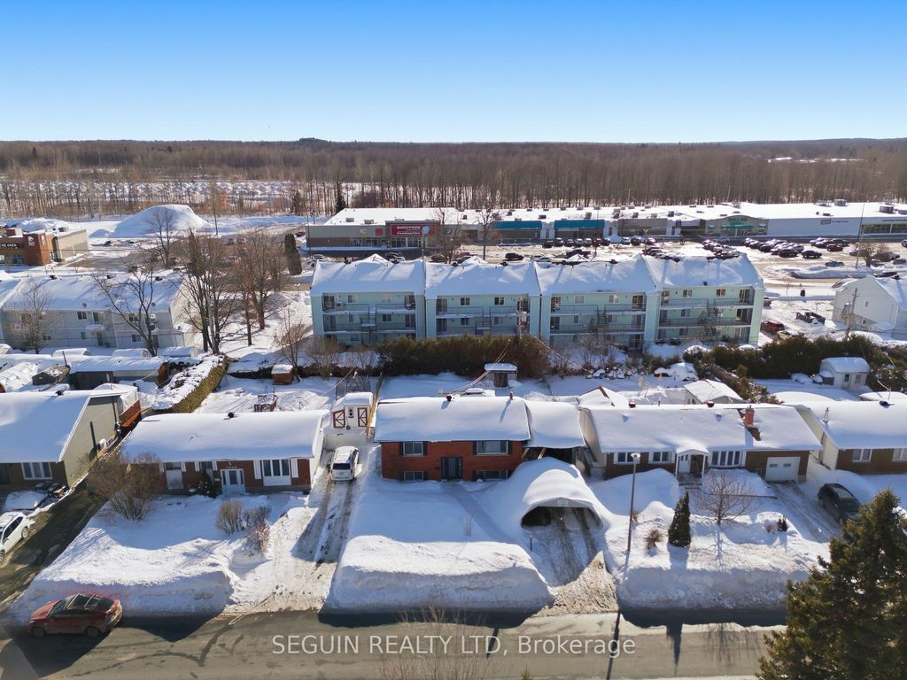 Photo of 1022 Ghislain Street, Hawkesbury, ON K6A 3B2 (MLS # X12786556)