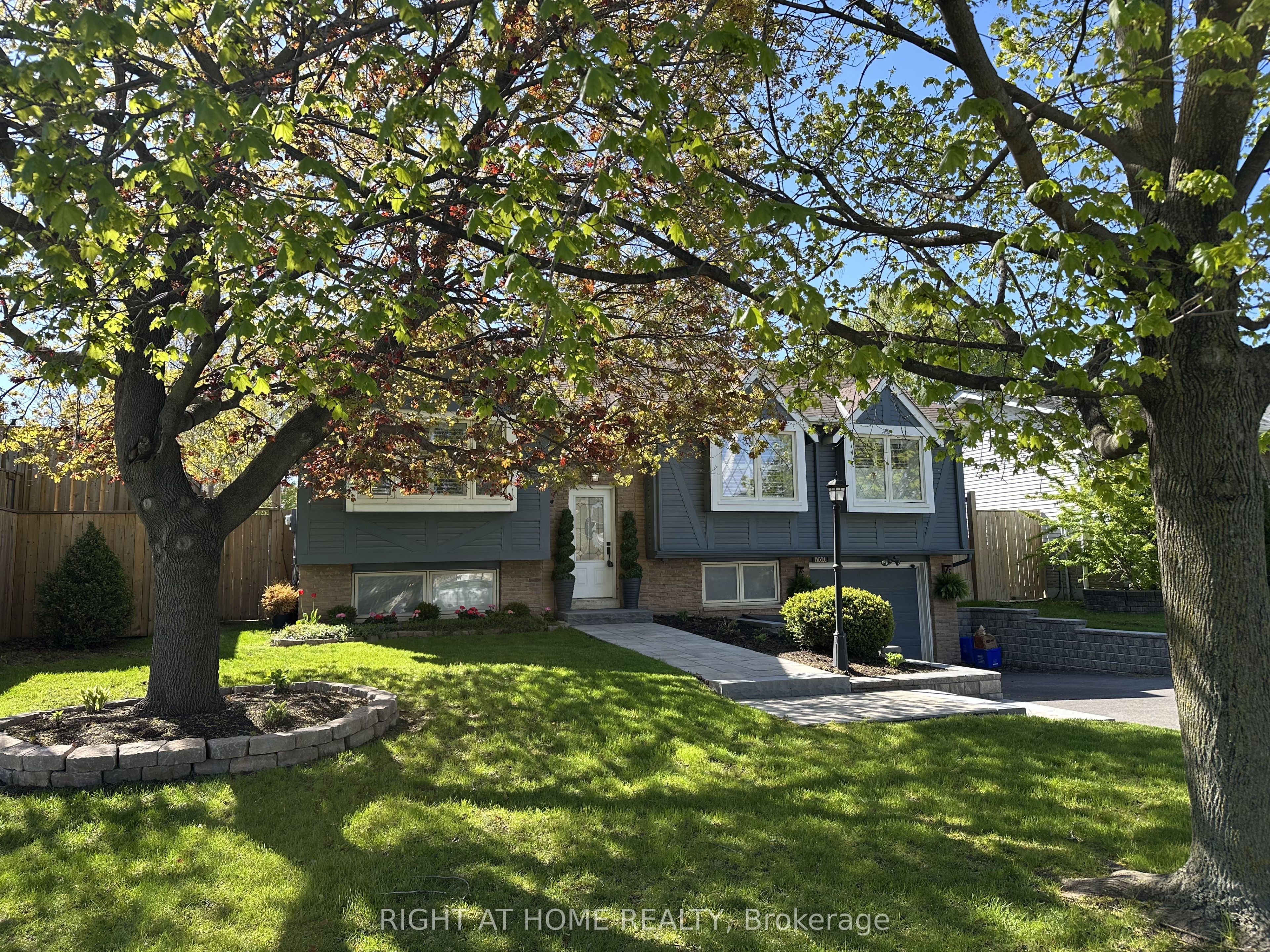 760 WILLOW Avenue