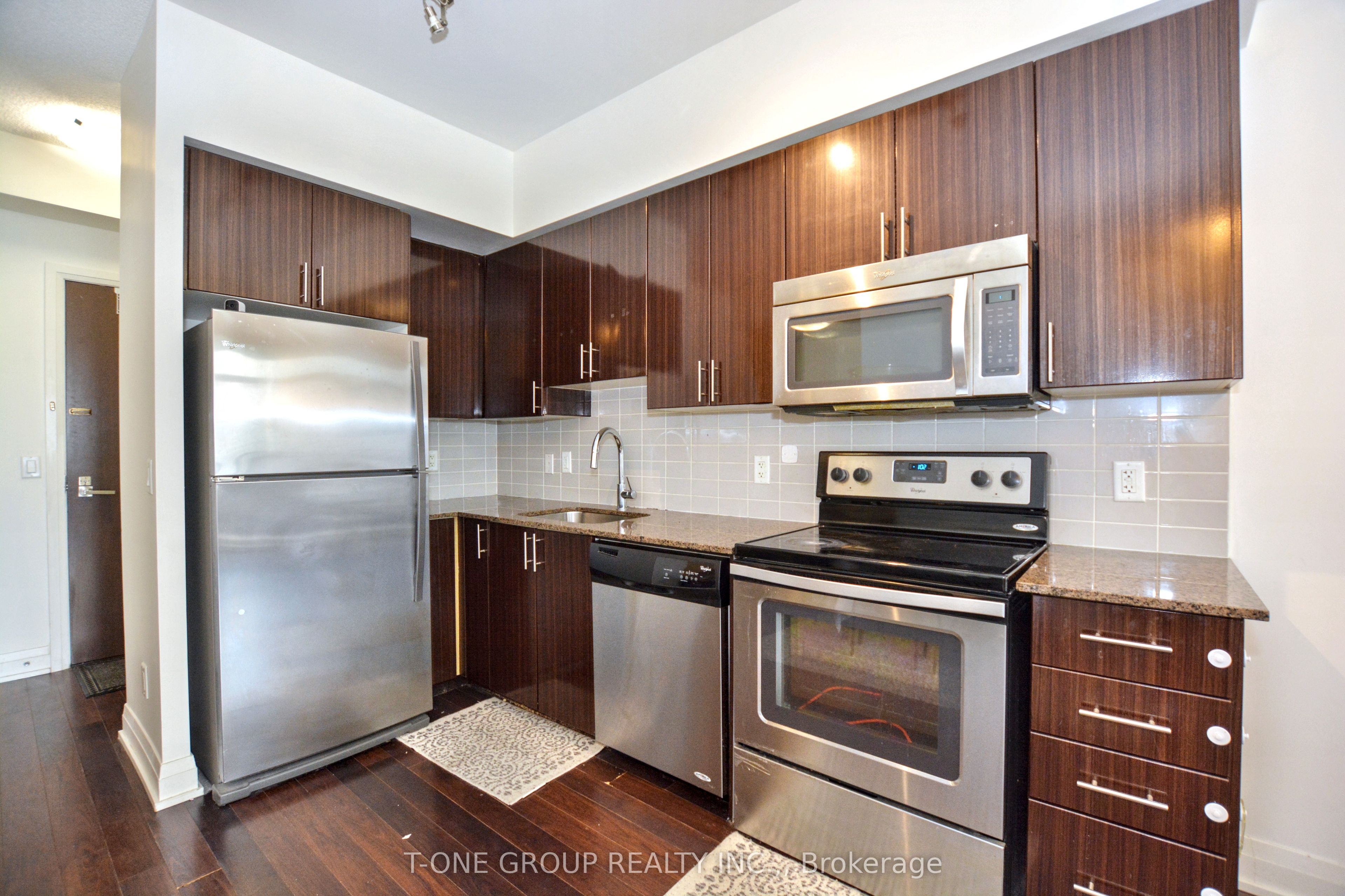 85 North Park Road 908