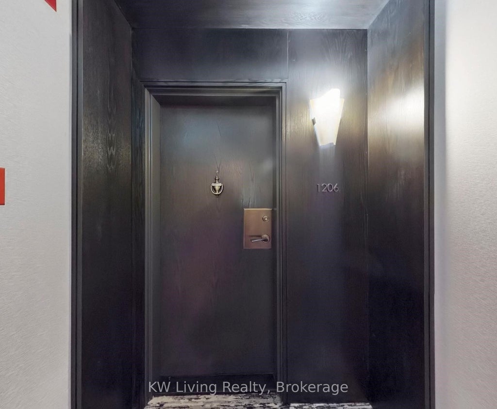 Photo of 62 Wellesley Street W #1206, Toronto, ON M5S 2X3 (MLS # C13460592)