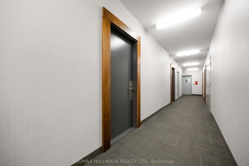 Photo of 105 George Street #902, Toronto, ON M5A 2N4 (MLS # C12439792)