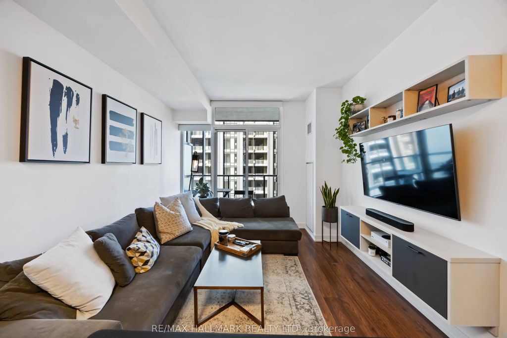 Photo of 105 George Street #902, Toronto, ON M5A 2N4 (MLS # C12439792)