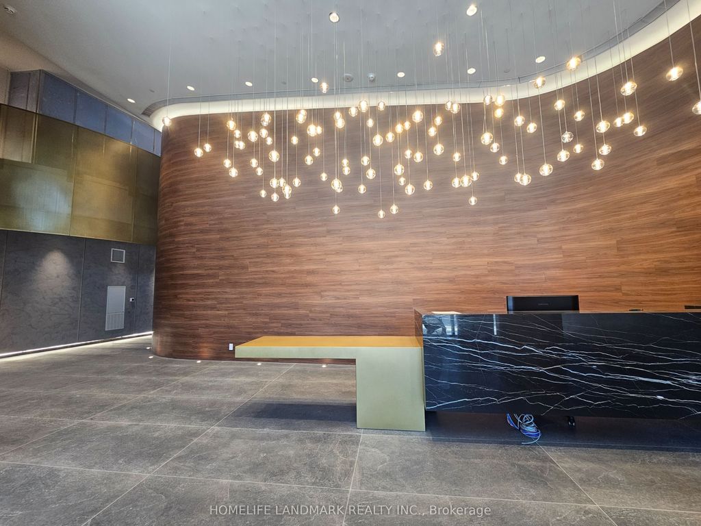 Photo of 39 Mary Street #2104, Barrie, ON L4N 1S9 (MLS # S12438962)