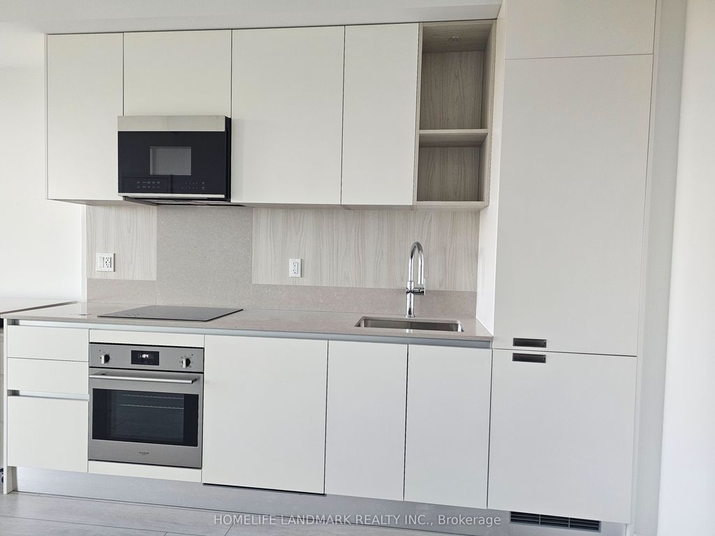 Photo of 39 Mary Street #2104, Barrie, ON L4N 1S9 (MLS # S12438962)