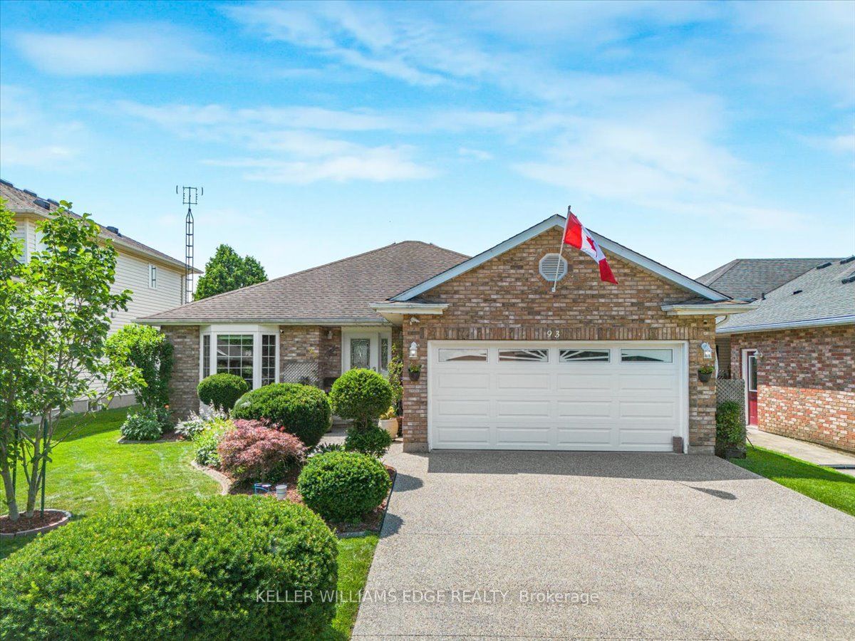 Photo 1 of 45 — 93 Wellandvale Drive, Welland, ON L3C 7C6