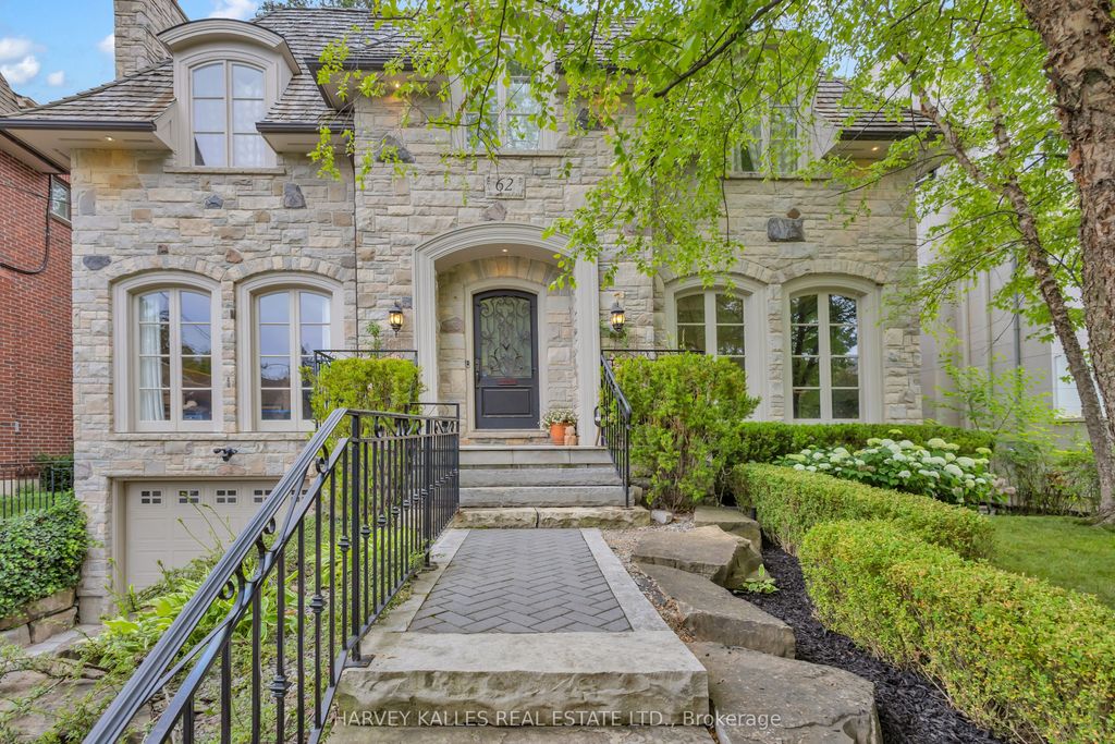 Photo of 62 Glengowan Road, Toronto, ON M4N 1G4 (MLS # C13064830)