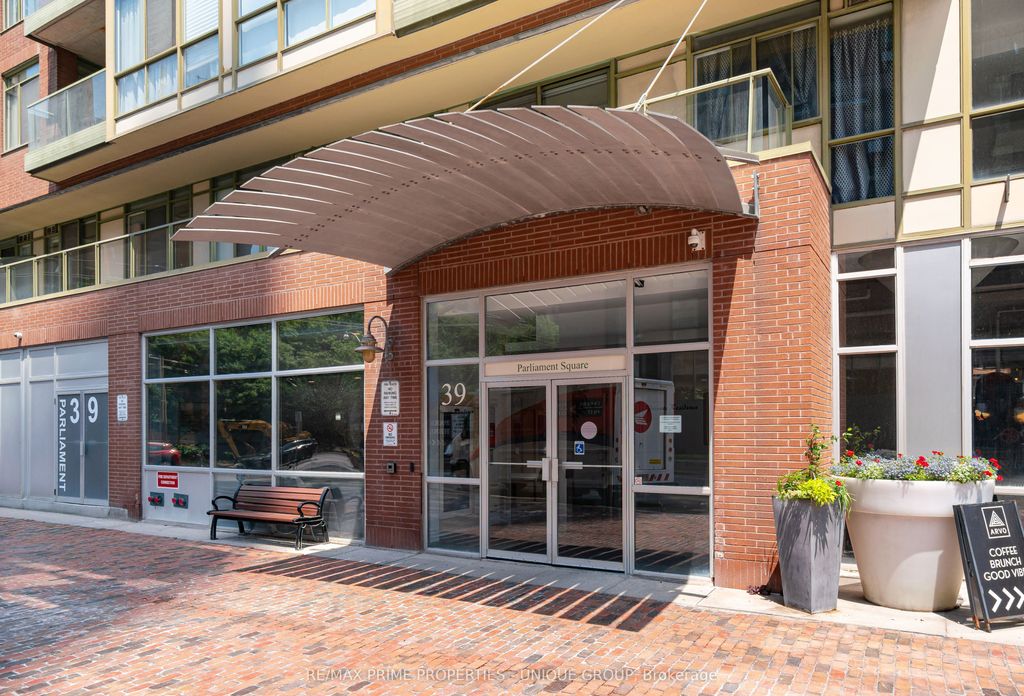 Photo of 39 Parliament Street #703, Toronto, ON M5A 4R2 (MLS # C12437120)