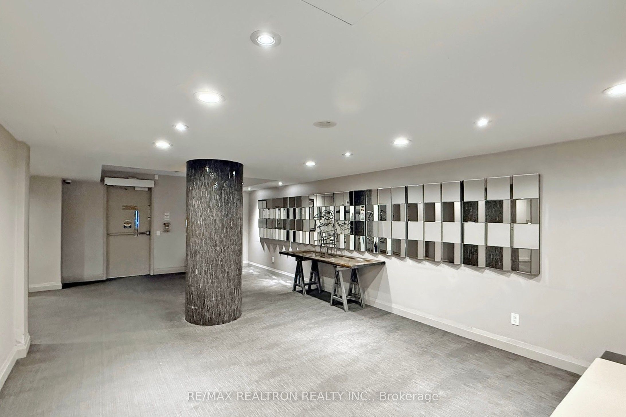 75 East Liberty Street 502