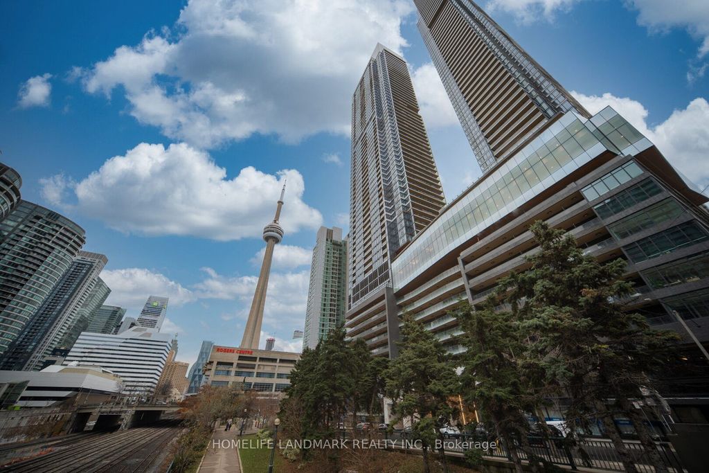 Photo of 1 Concord Cityplace Way #2315, Toronto, ON M5V 0X3 (MLS # C12703196)