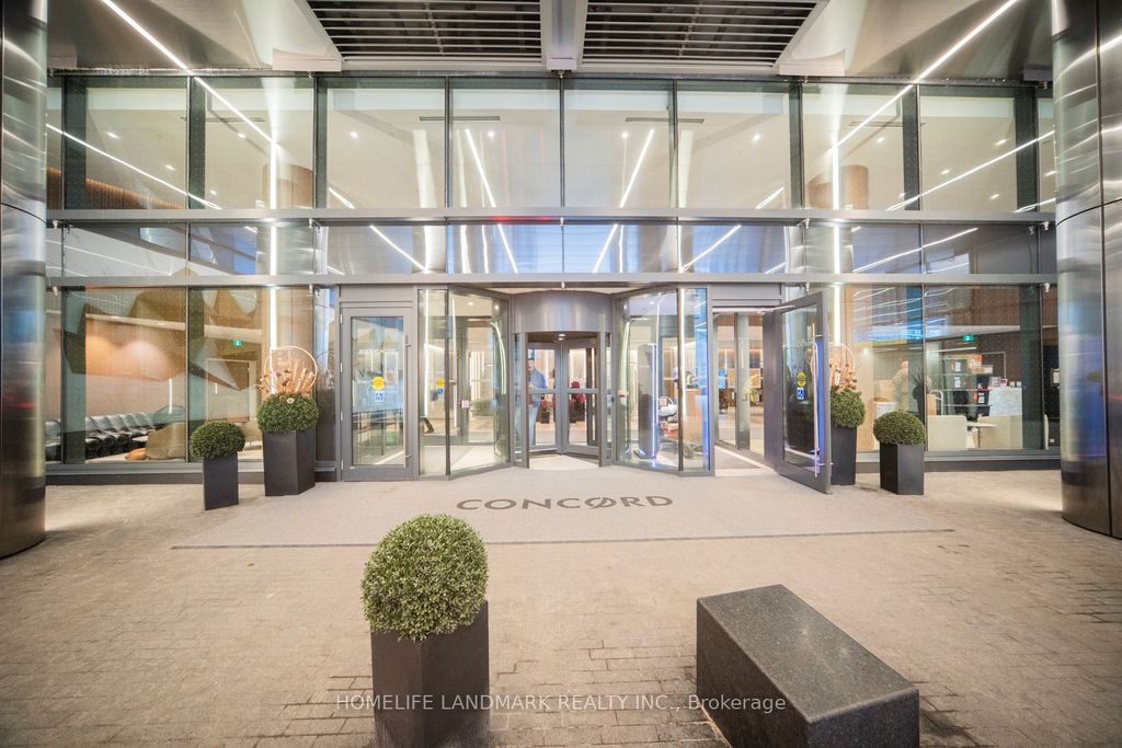 Photo of 1 Concord Cityplace Way #2315, Toronto, ON M5V 0X3 (MLS # C12703196)