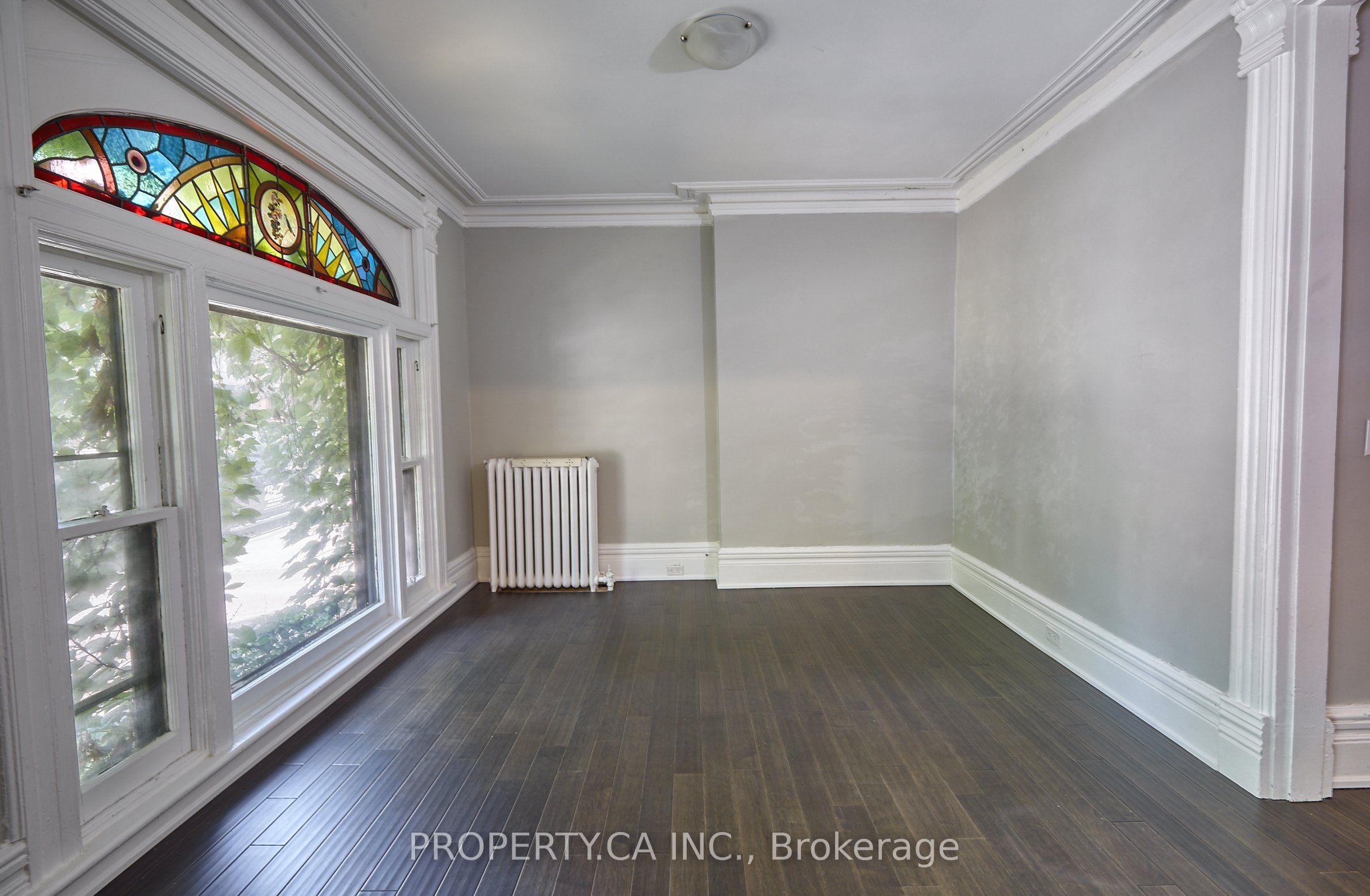 345 Gladstone Avenue