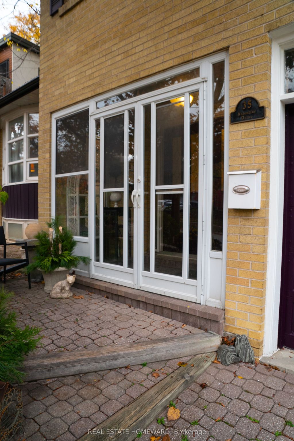 Photo of 35 Valentine Drive, Toronto, ON M3A 3J7 (MLS # C12561082)