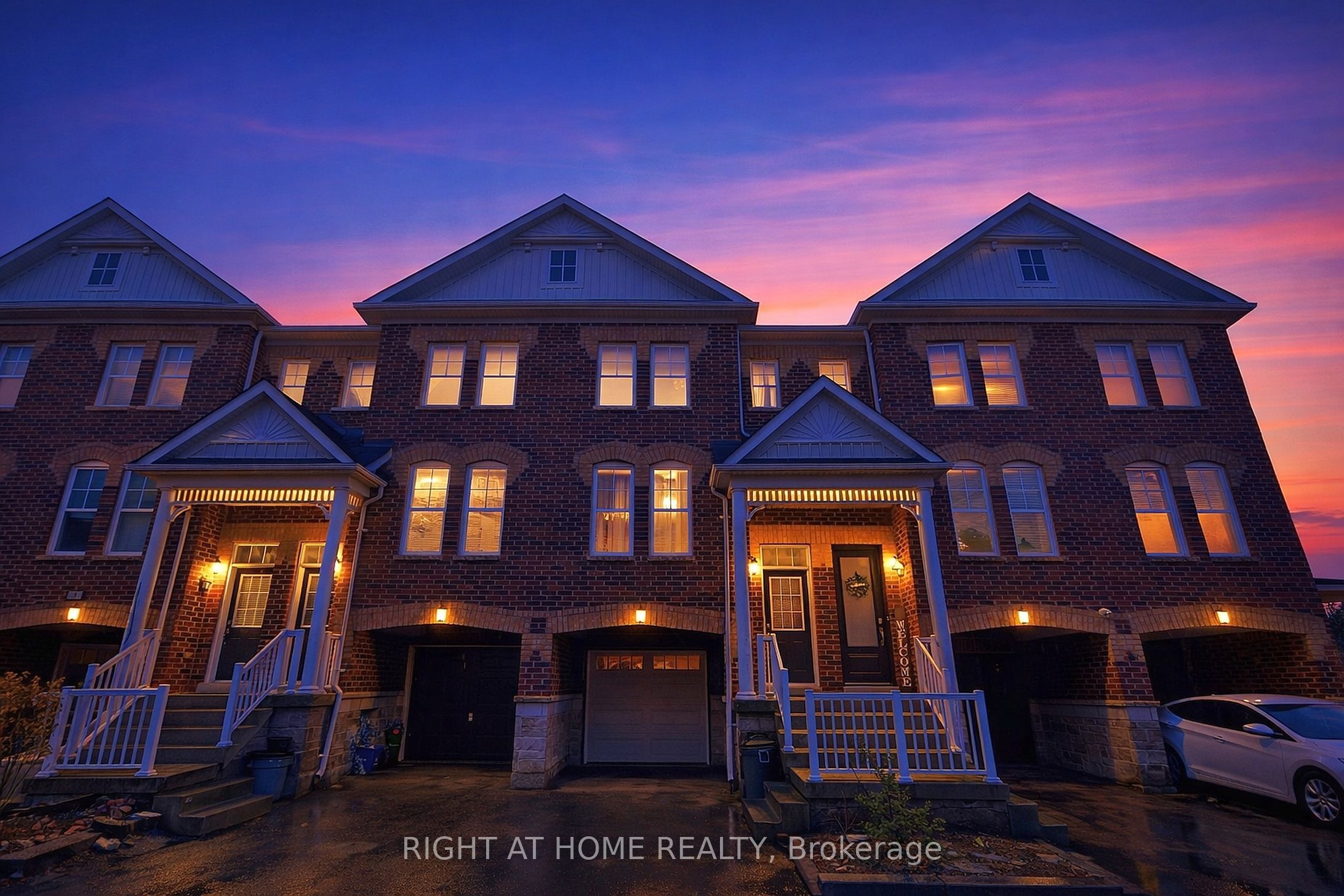 10 Porter Avenue W 3