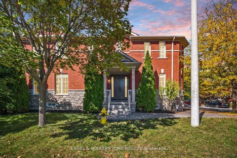 Photo of 2 Fiorentina Avenue, Vaughan, ON L4H 0P2 (MLS # N12655782)