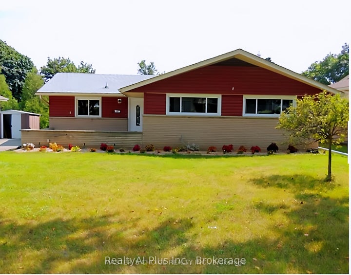 Photo 1 of 12 — 57 Ripplewood Crescent Upper, Kitchener, ON N2M 4R9