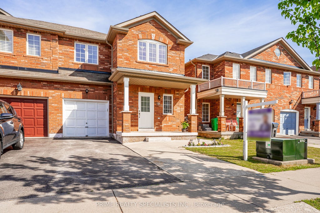 Photo of 11 Commodore Crescent, Brampton, ON L6X 0S5 (MLS # W13237886)