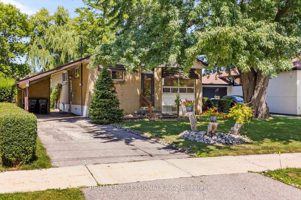 Photo of 25 Hardwick Court, Toronto, ON M9C 4G5 (MLS # W13621752)