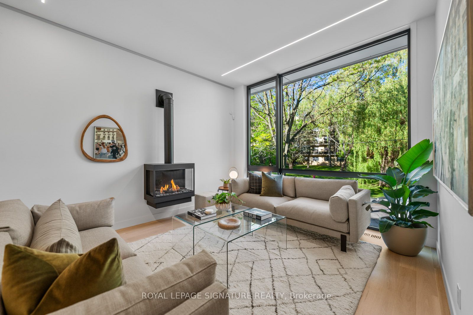 174 Kenilworth Avenue