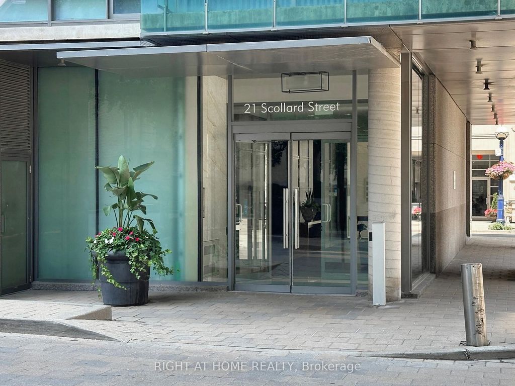 Photo of 21 Scollard Street #207, Toronto, ON M5R 1G1 (MLS # C12727666)