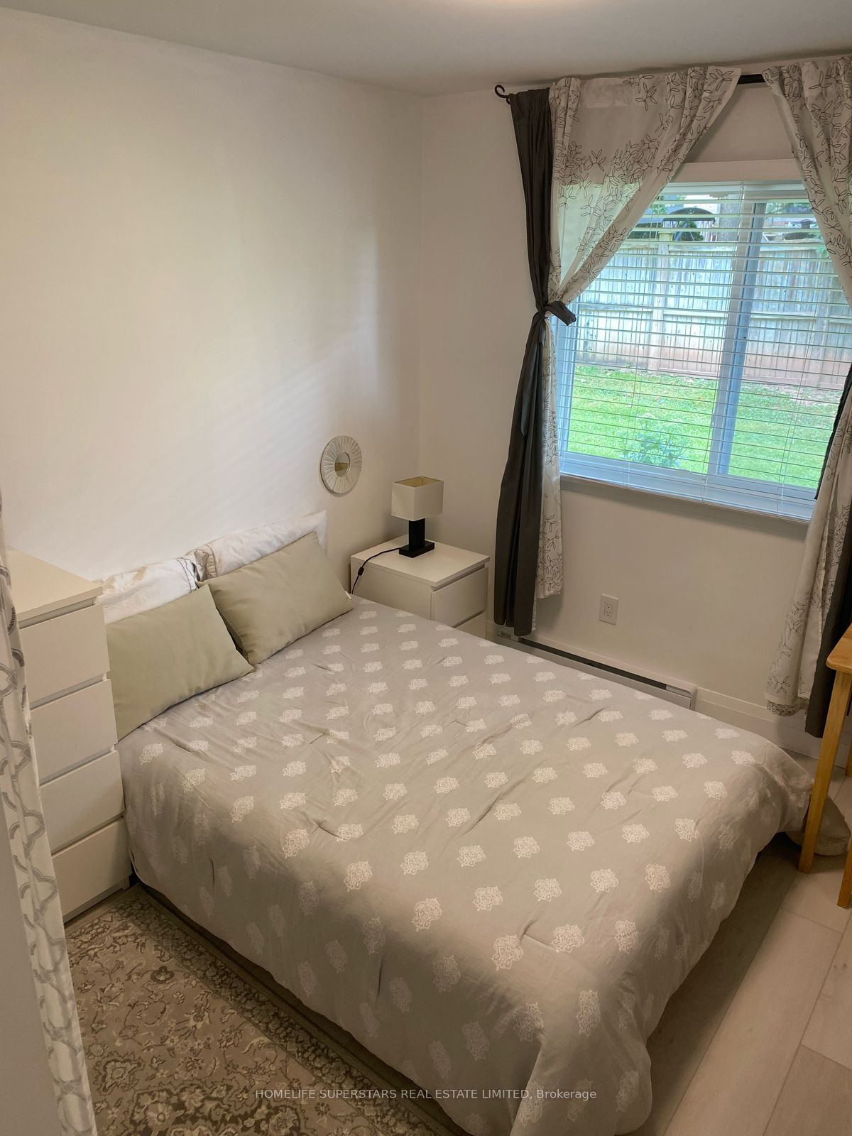1498 Pilgrims Way 214