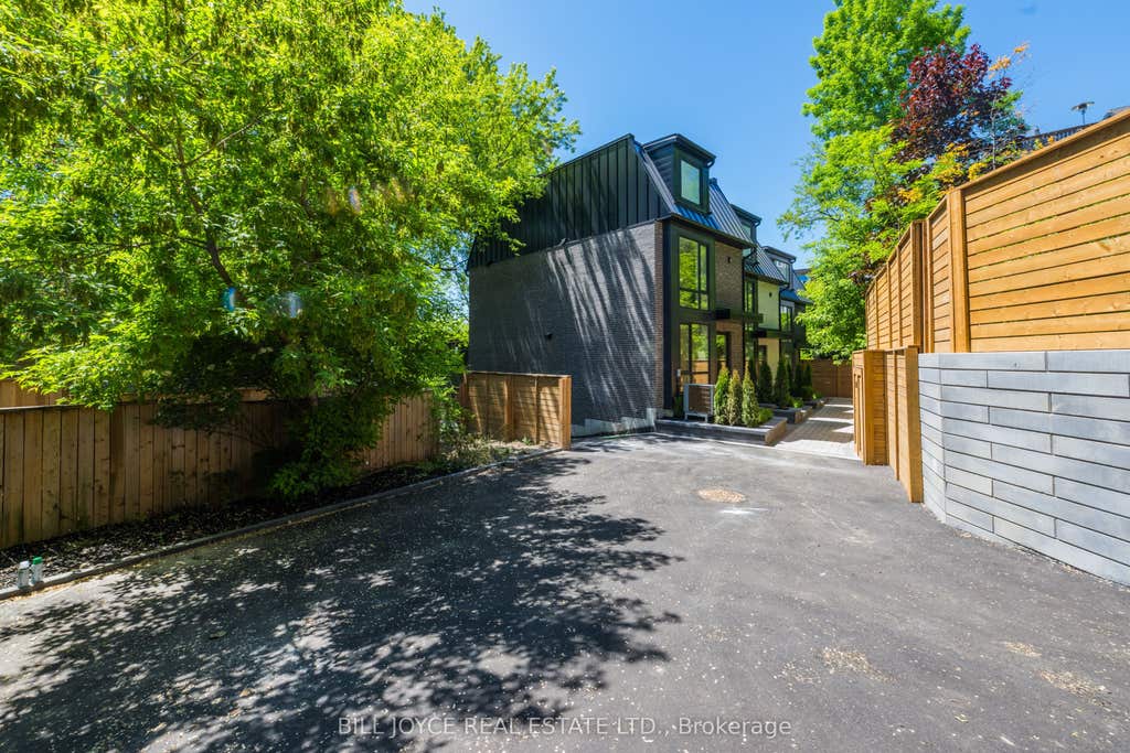 Photo of 350 Lee Avenue, Toronto, ON M4E 2P8 (MLS # E13689274)