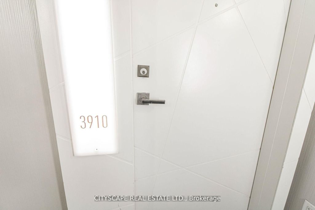 Photo of 12 York Street #3910, Toronto, ON M5J 0A5 (MLS # C12568952)