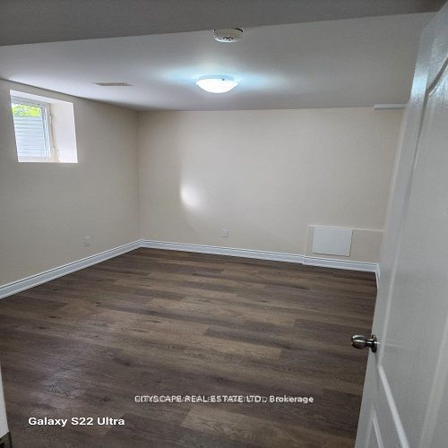 4093 Loyalist Drive