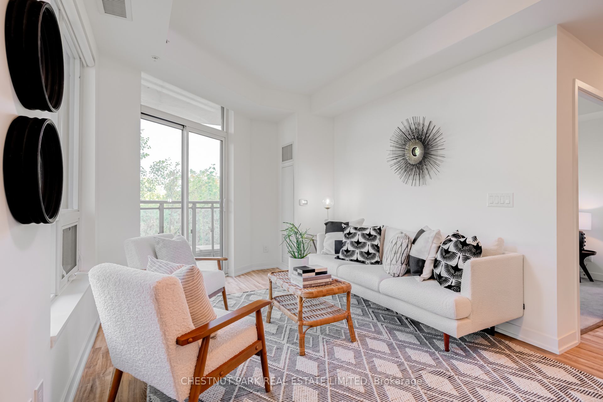 840 Queens Plate Drive 205