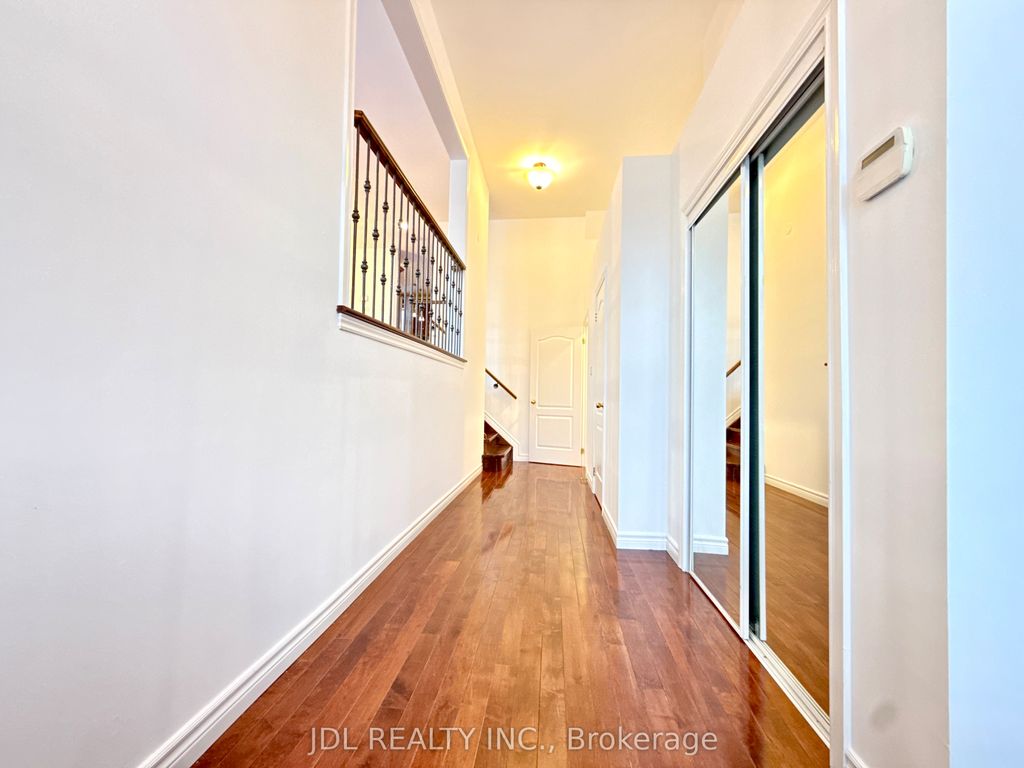 Photo of 69 Gail Parks Crescent, Newmarket, ON L3X 3B9 (MLS # N12817780)