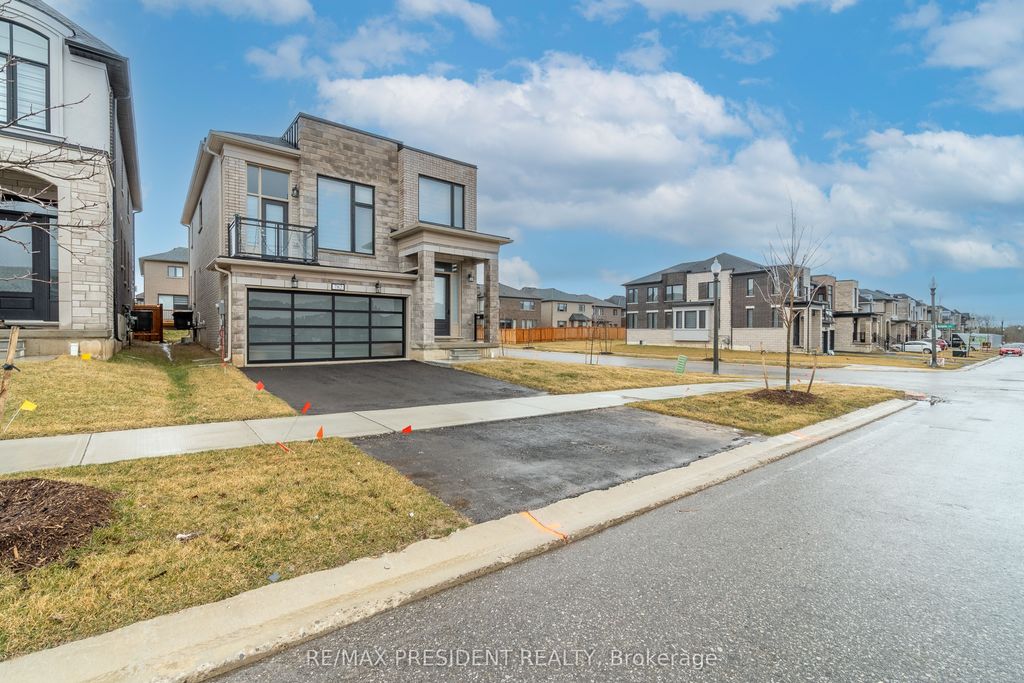 Photo of 782 Sobeski Avenue, Woodstock, ON N4T 0P1 (MLS # X12862468)